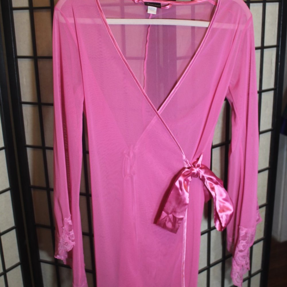 Vintage Fredricks of Hollywood Womens Small Pink Sheer Robe